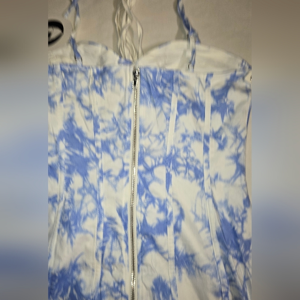 Capsule Lace Up Mini Dress With Removable Puff Sleeves - Picture 10 of 11